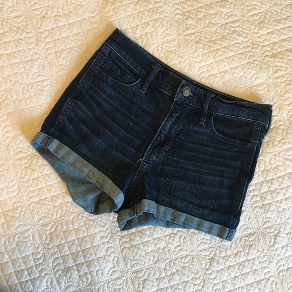 Hollister Pants - Hollister high-waisted shorts